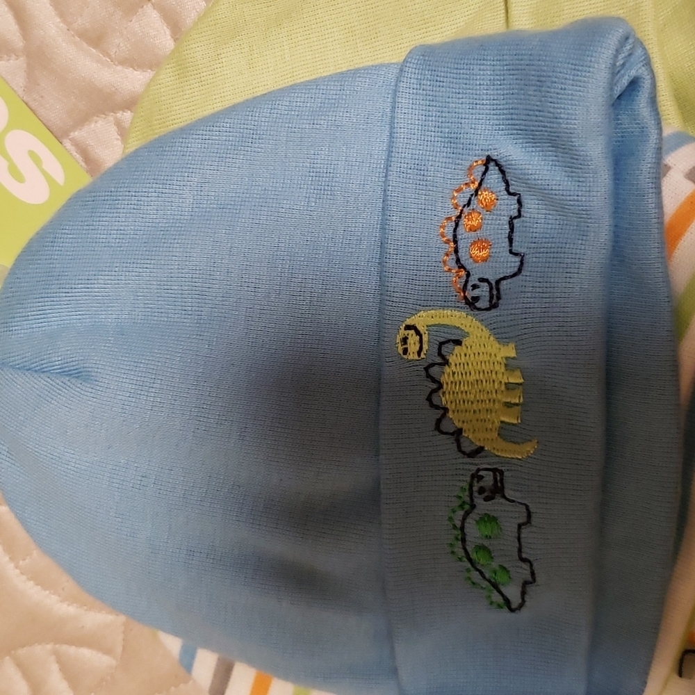 🔶️5 for $30🔶️ Baby Caps - Picture 2 of 6